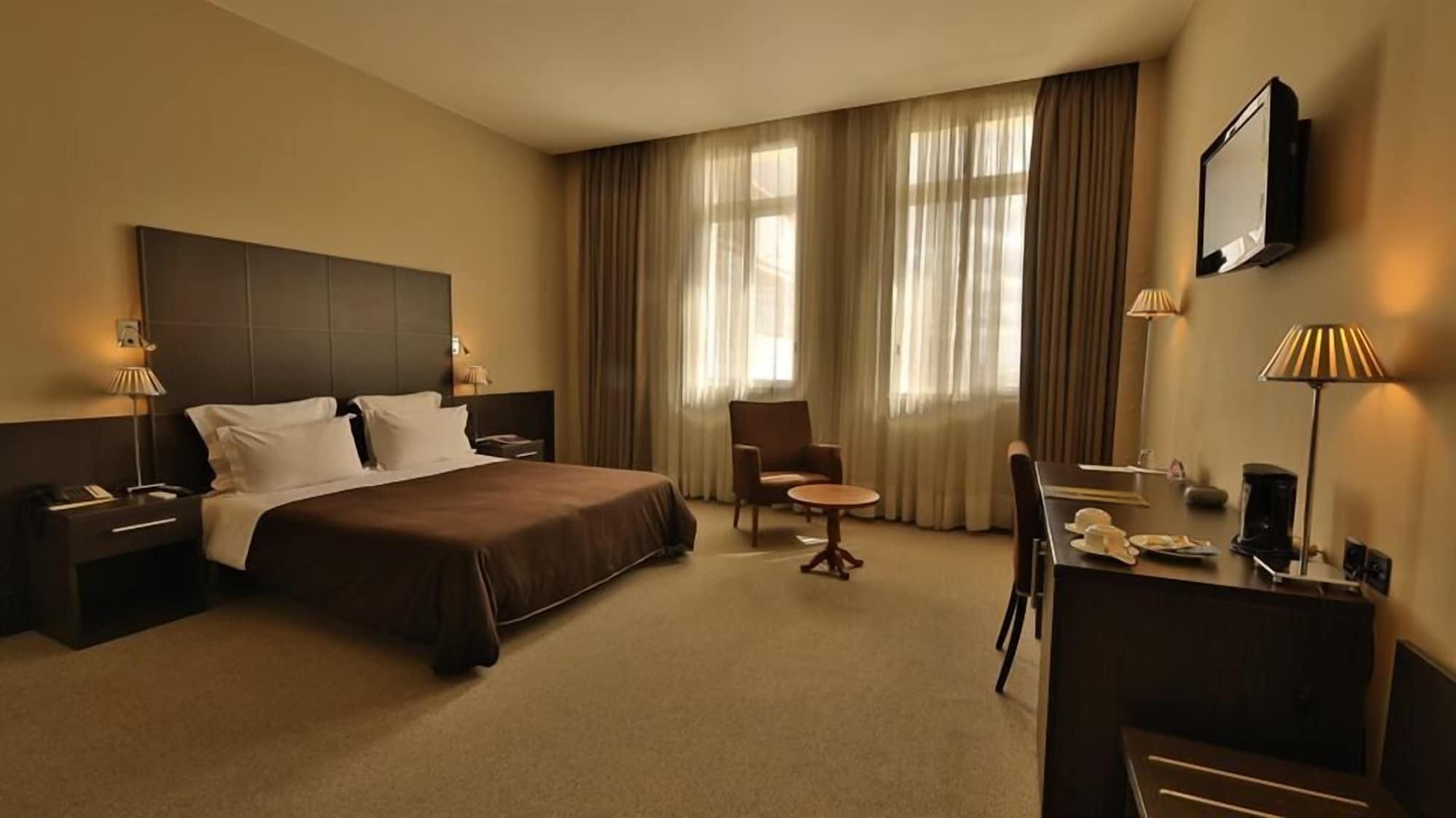 Tana-Boutique Hotel Антананариву Экстерьер фото